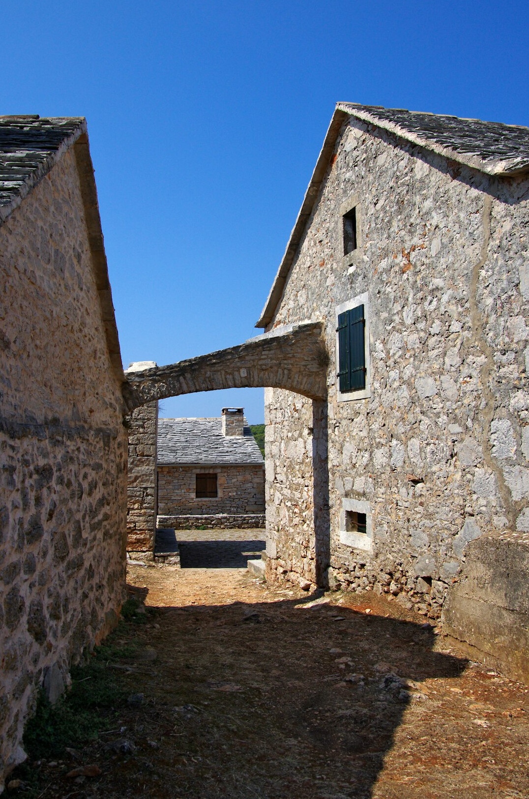 dalmatian stone house